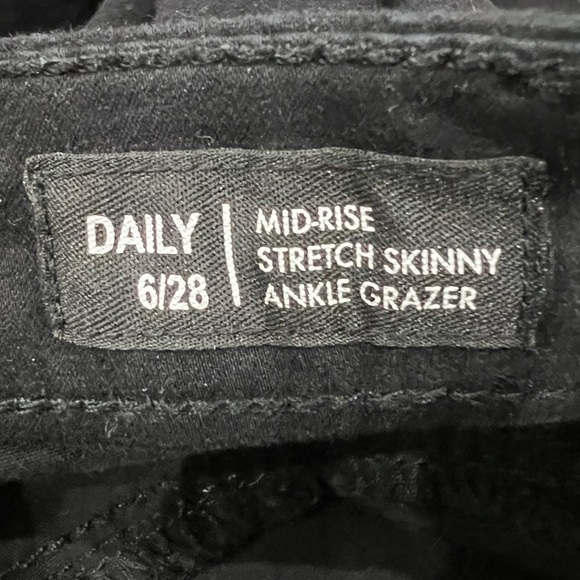 Buffalo David Bitton Black Mid Rise Stretch Skinny Ankle Jeans Size 6 Women’s - Picture 4 of 6